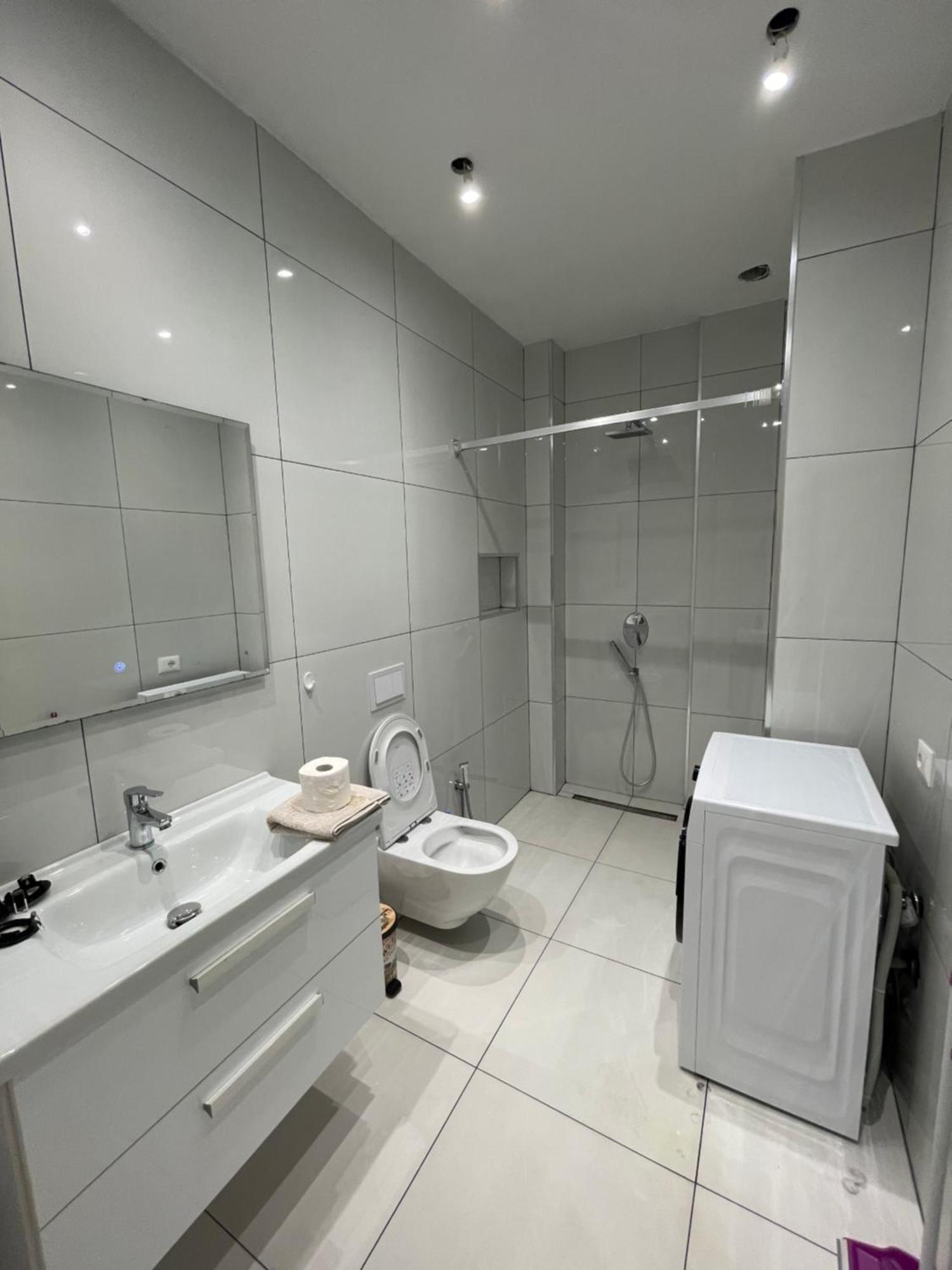 Franco Apartments Tirana Kültér fotó